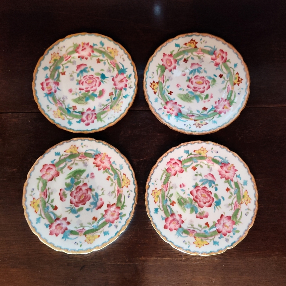 4 Royal Doulton Floral Bread & Butter Plates Pattern #E2924